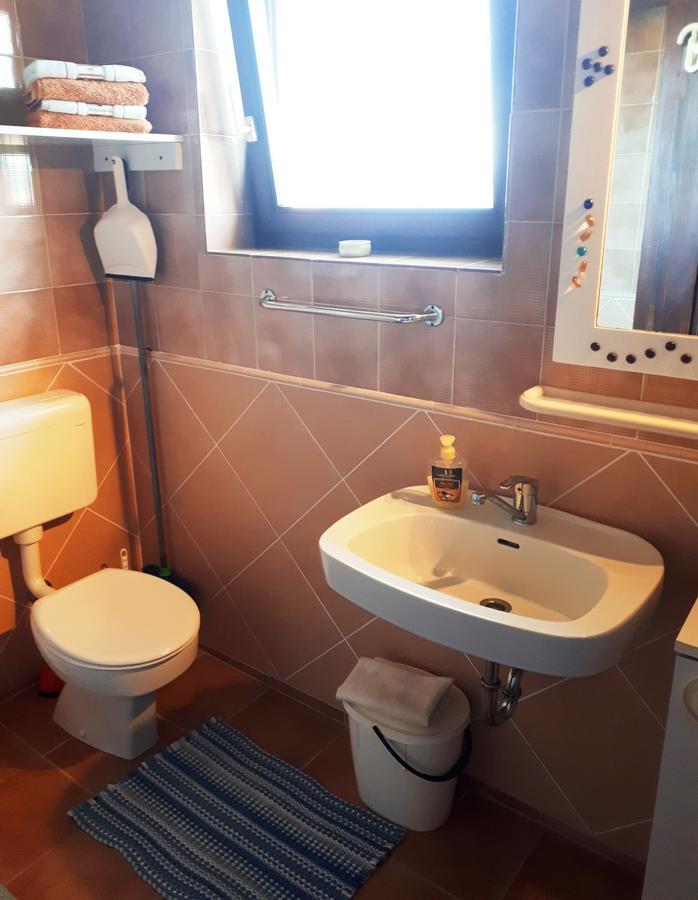 مالينسكا Apartments Ljuba I Mare المظهر الخارجي الصورة